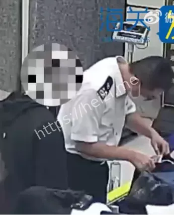 男子肛门藏大麻